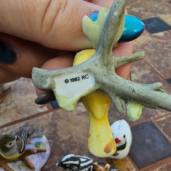 1980's Vintage Japanese Porcelain Birds Lot, Flawed - Picture 3 of 4